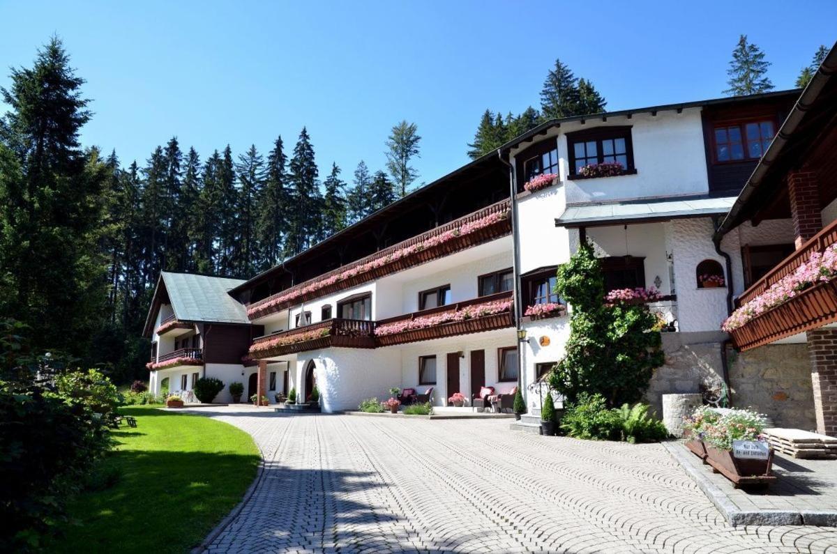 Landhaus Preissinger Hotel Warmensteinach Exterior photo